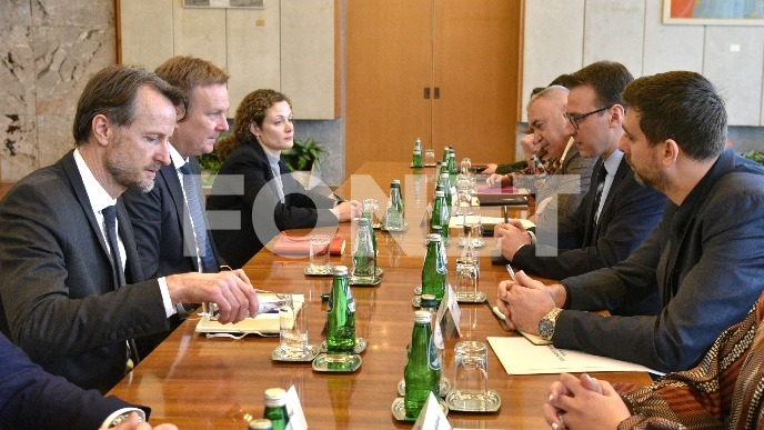 Diskriminacija Srba na Kosovu